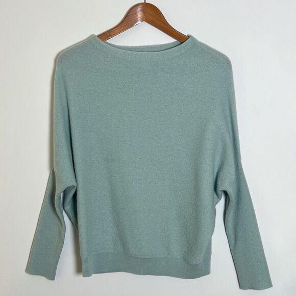 Club  Monaco Cashmere Dolman Ribbed Sleeve Mint Green Sweater Petite - Picture 1 of 4